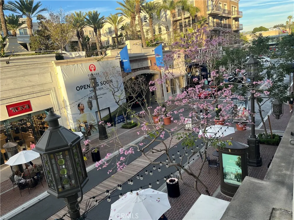 205 Caruso Glendale, CA 91210
