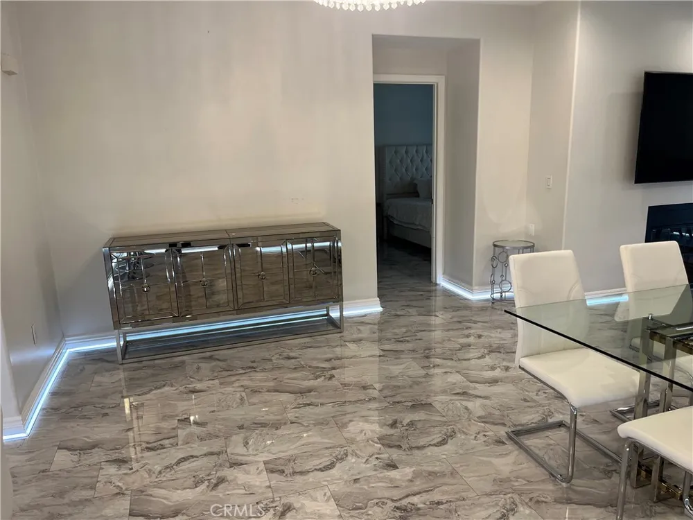 205 Caruso Glendale, CA 91210