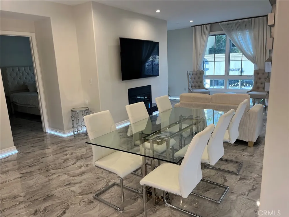 205 Caruso Glendale, CA 91210