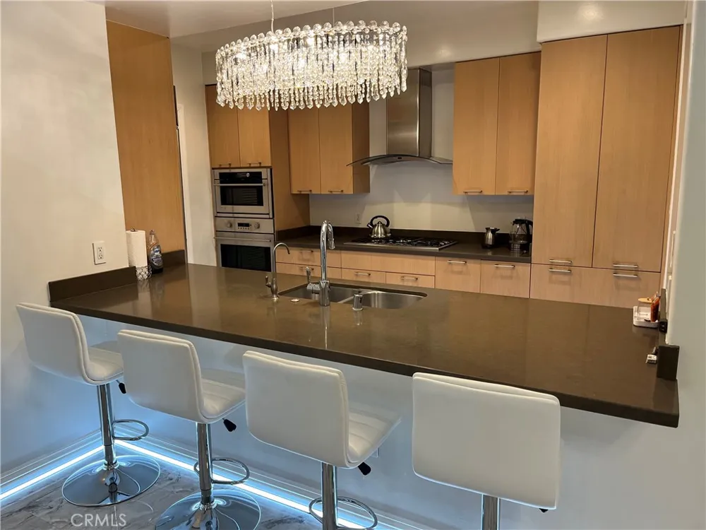 205 Caruso Glendale, CA 91210