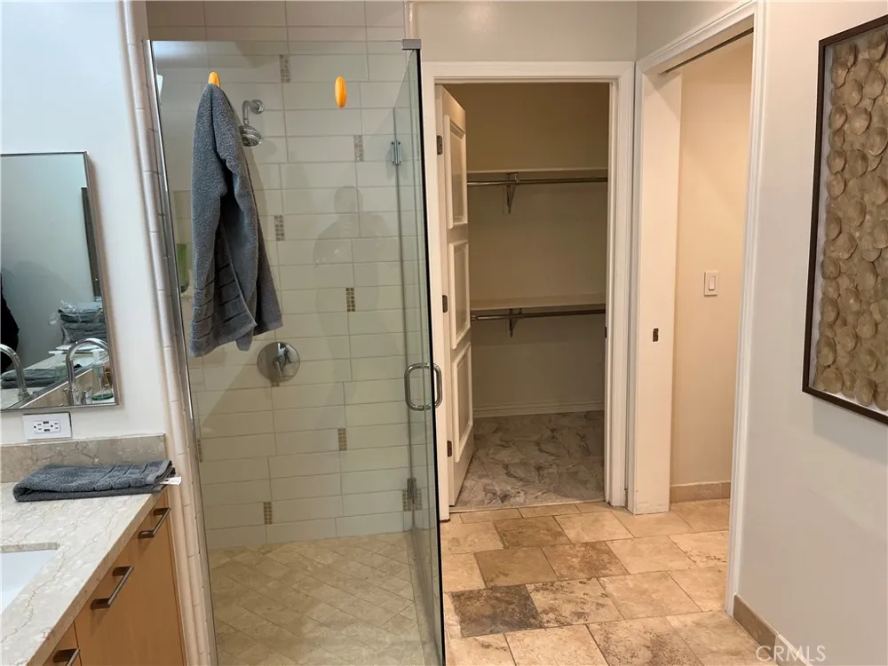 205 Caruso Glendale, CA 91210