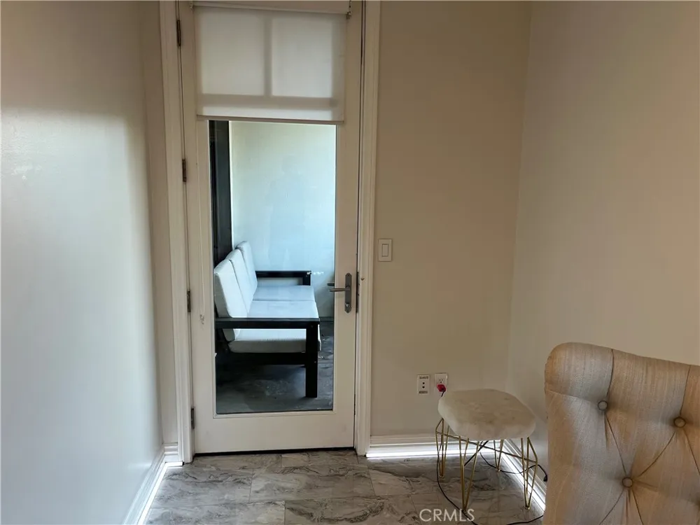 205 Caruso Glendale, CA 91210
