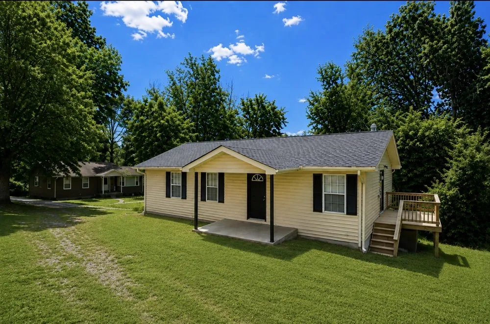 91 Oak Hts Erin, TN 37061