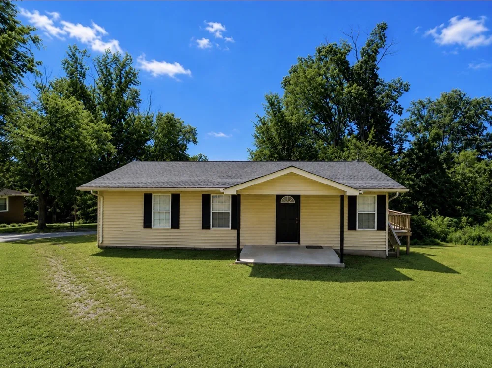 91 Oak Hts Erin, TN 37061