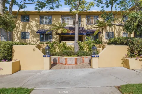 1615 Laurel Avenue #214
