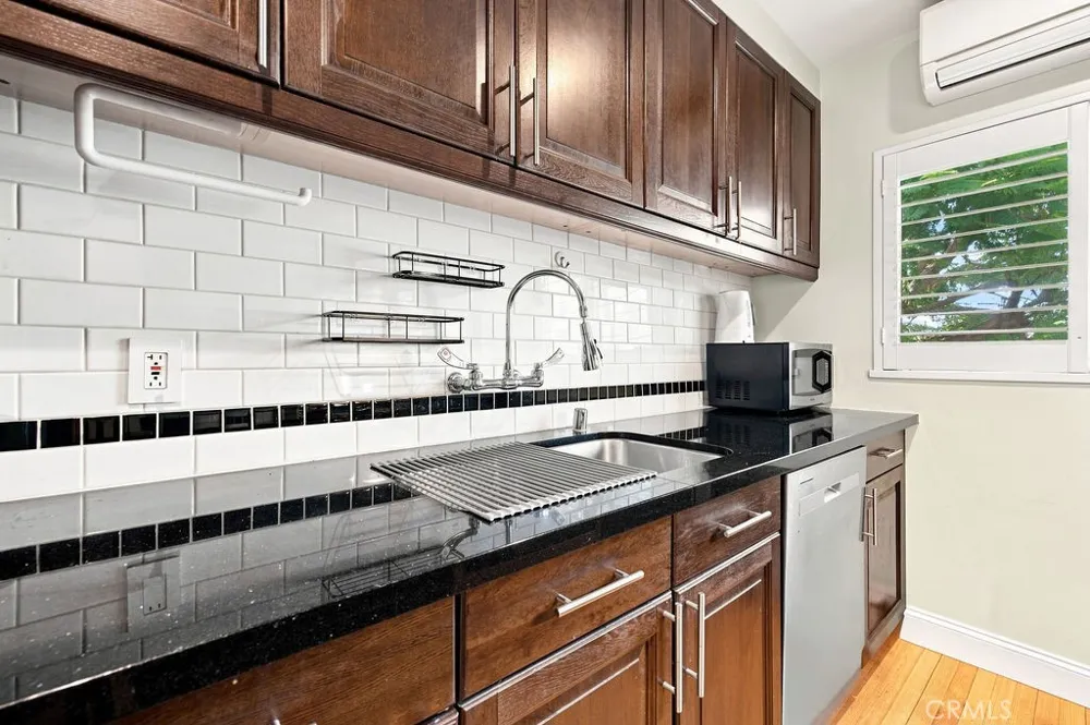 1615 Laurel Avenue #214 Hollywood, CA 90046