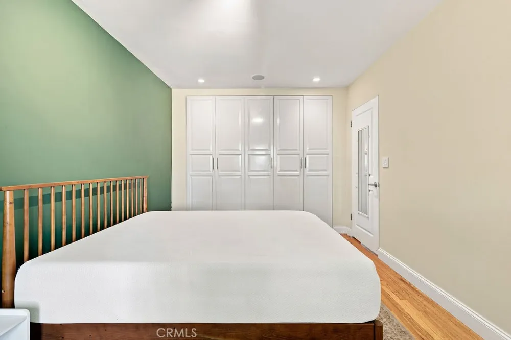 1615 Laurel Avenue #214 Hollywood, CA 90046