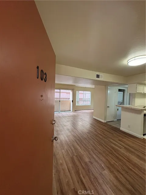 5060 Kester Avenue #103