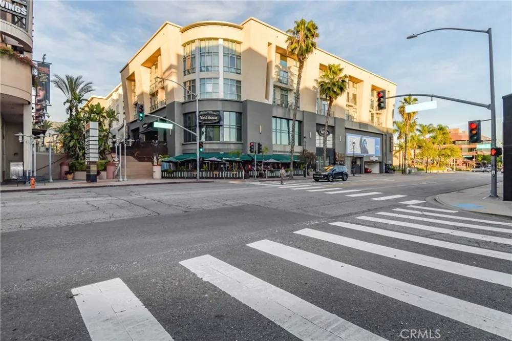 250 n first st #321 Burbank, CA 91502