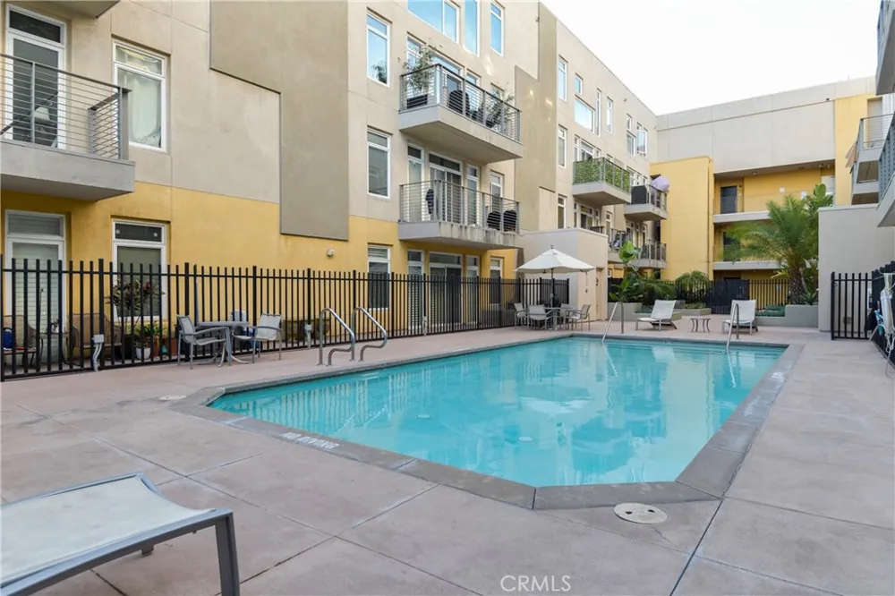 250 n first st #321 Burbank, CA 91502