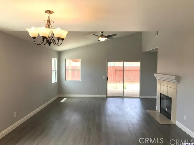 13588 Brynwood Victorville, CA 92392
