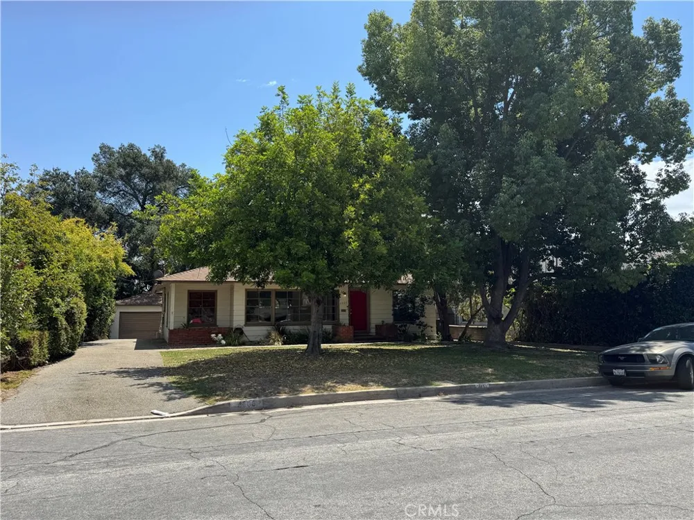 4606 Daleridge La Canada Flintridge, CA 91011