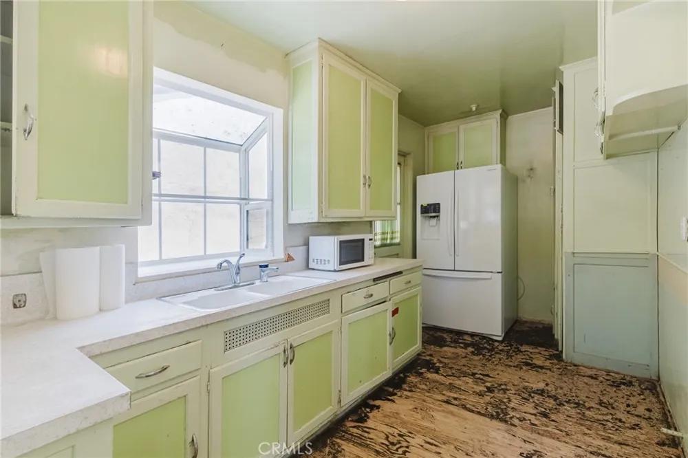4518 Ocean View La Canada Flintridge, CA 91011