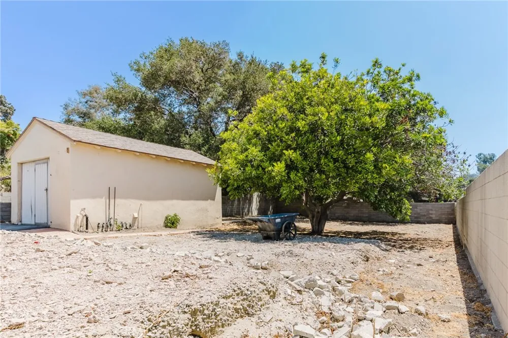 4518 Ocean View La Canada Flintridge, CA 91011