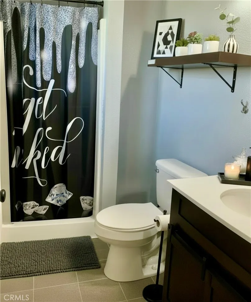 16661 Central Apple Valley, CA 92307
