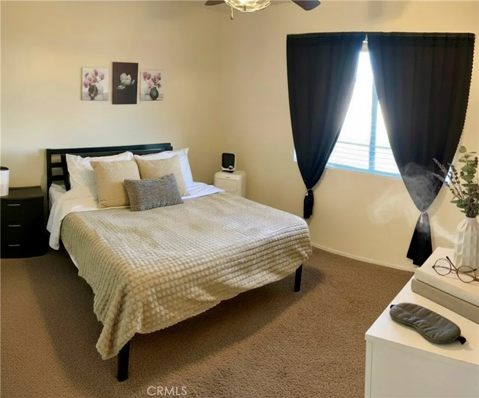 16661 Central Apple Valley, CA 92307