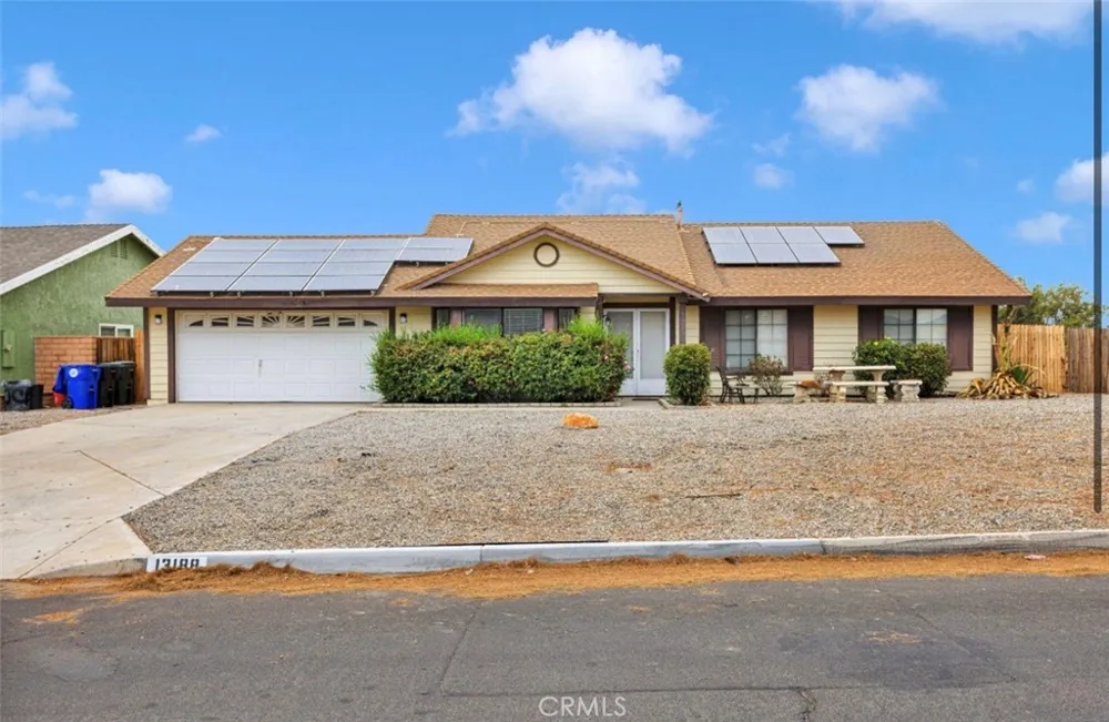 13188 Red Cedar Victorville, CA 92392