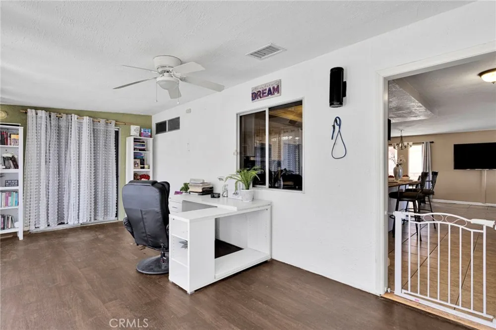 27448 Outrigger Lane Helendale, CA 92342