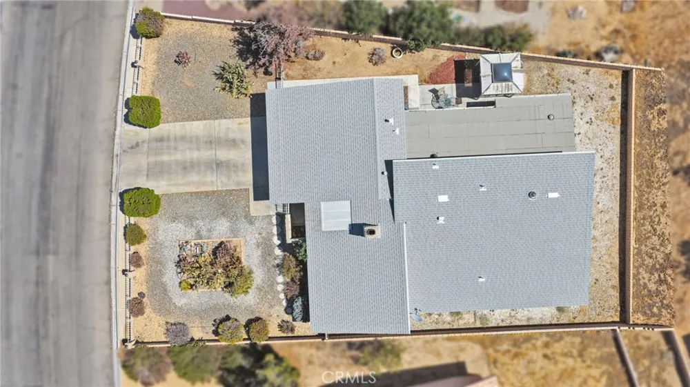27448 Outrigger Lane Helendale, CA 92342