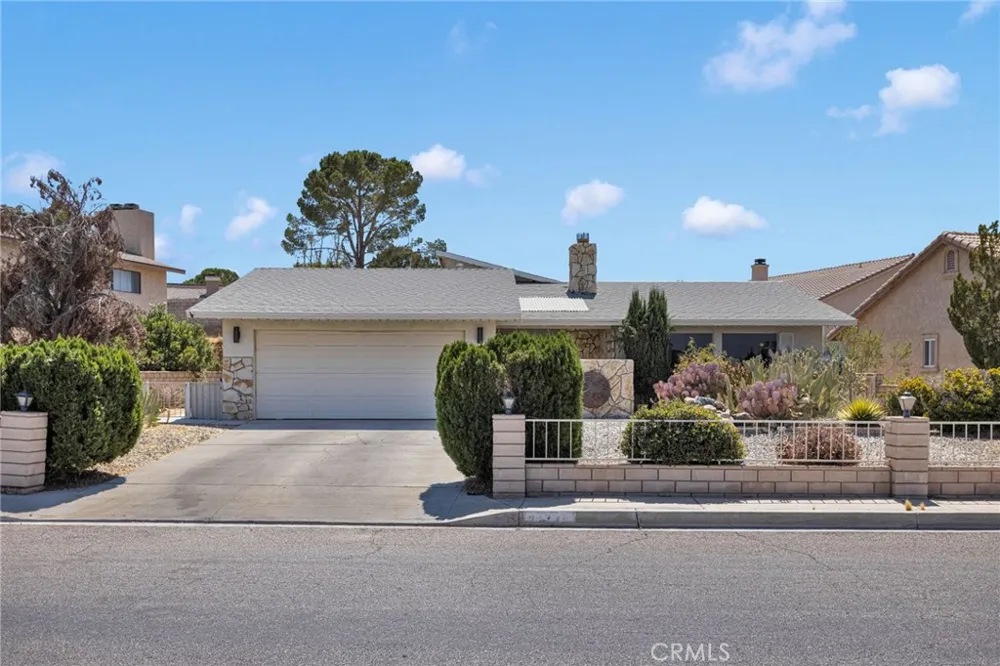 27448 Outrigger Lane Helendale, CA 92342