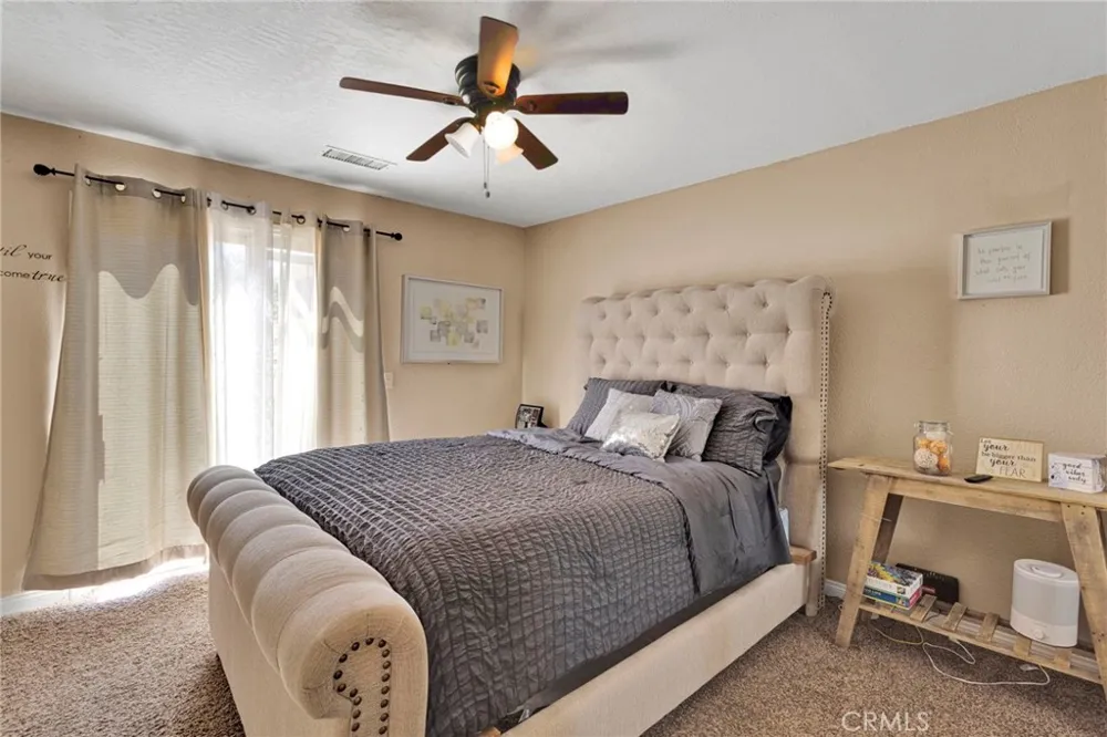 27448 Outrigger Lane Helendale, CA 92342