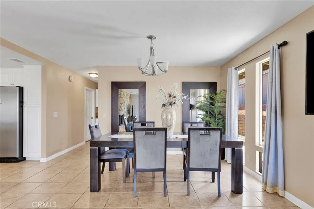 27448 Outrigger Lane Helendale, CA 92342