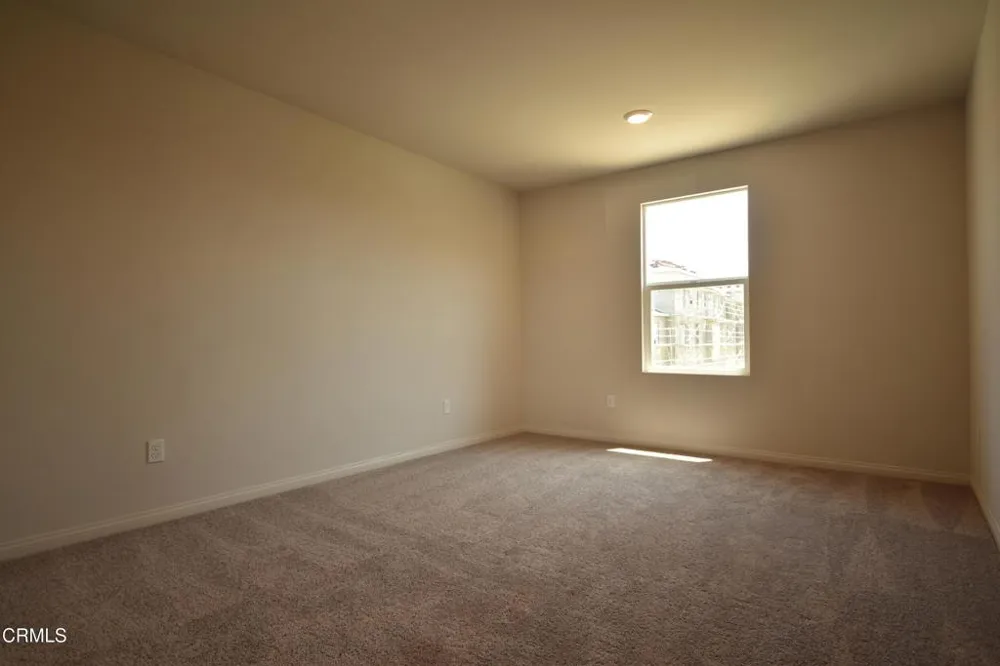 656 Martina Street Camarillo, CA 93010