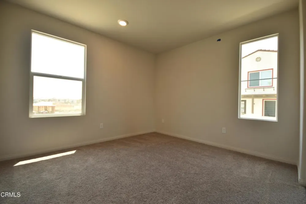 656 Martina Street Camarillo, CA 93010
