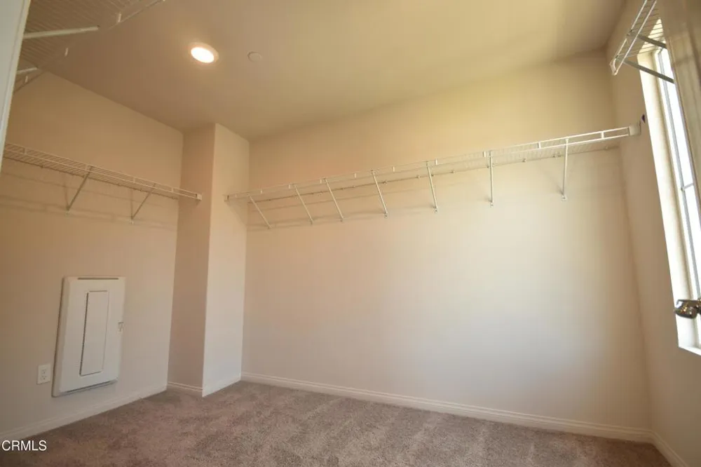 656 Martina Street Camarillo, CA 93010