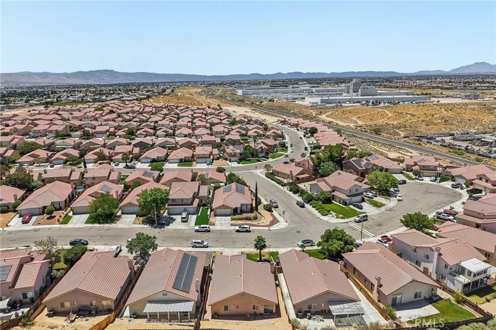 17560 Hudson Victorville, CA 92395