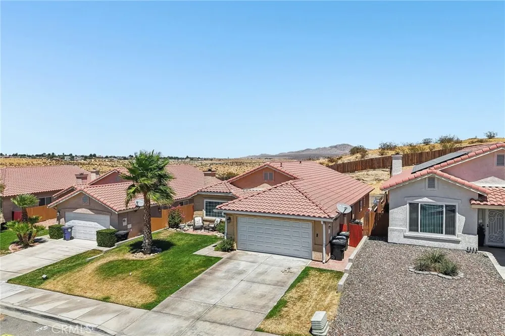 17560 Hudson Victorville, CA 92395