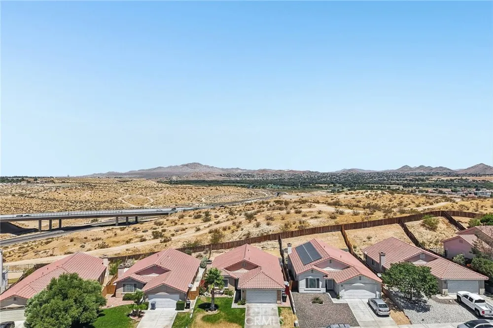 17560 Hudson Victorville, CA 92395