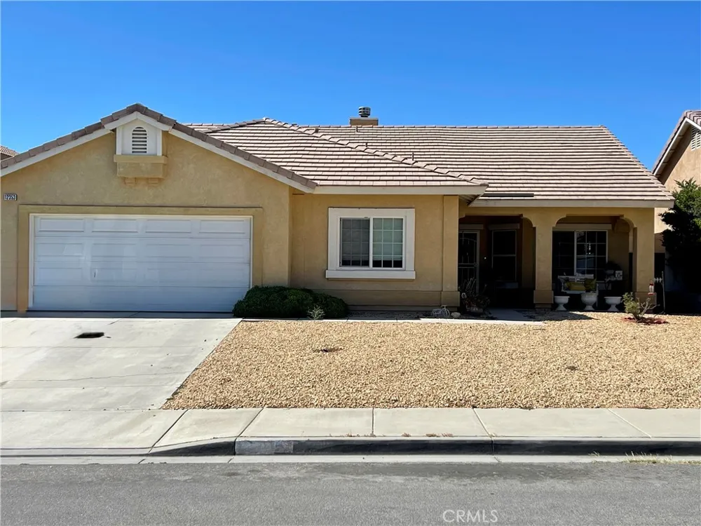 12353 Blazing Star Victorville, CA 92392