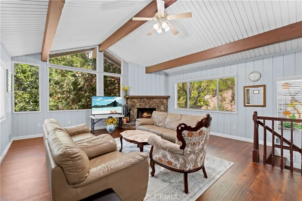 1025 Rivera Wrightwood, CA 92397