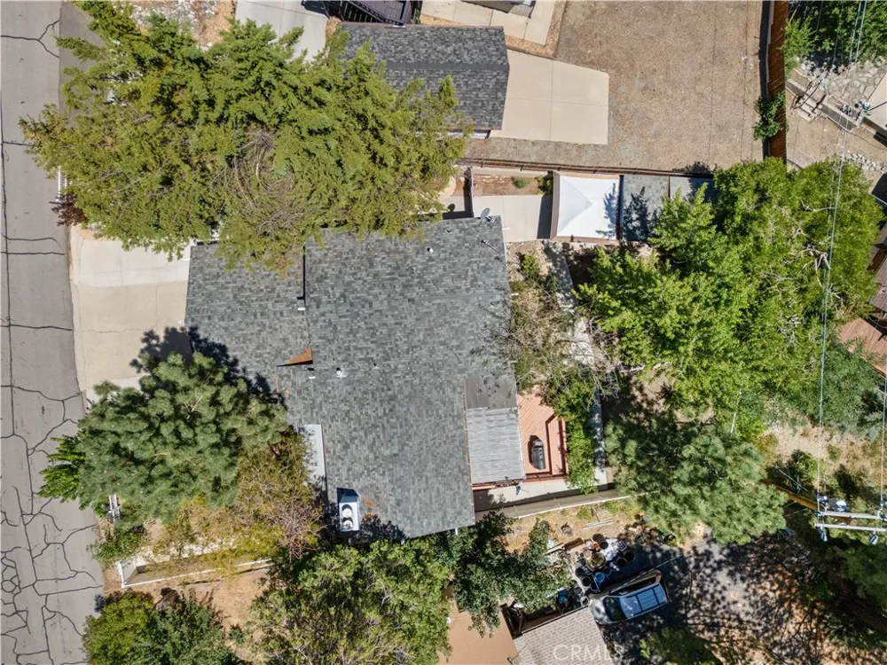 1025 Rivera Wrightwood, CA 92397