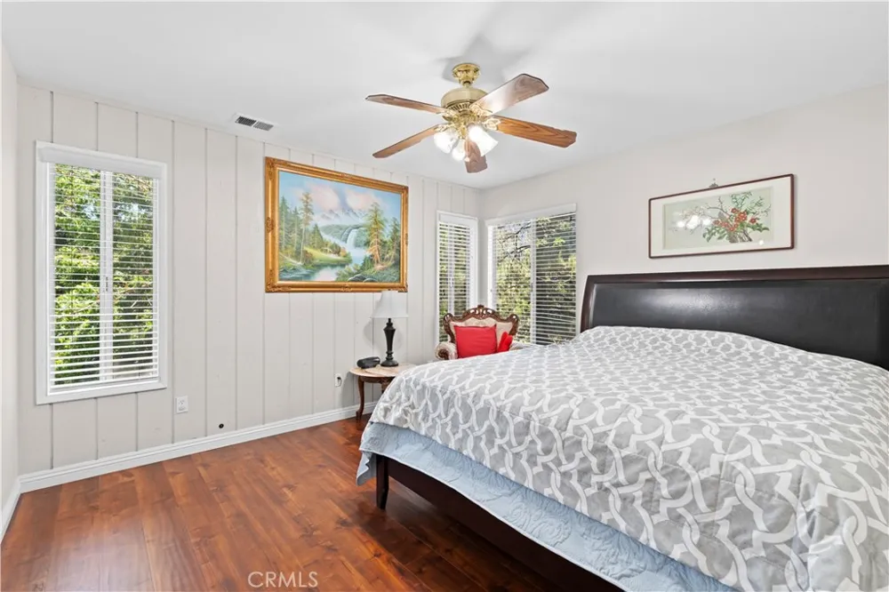 1025 Rivera Wrightwood, CA 92397