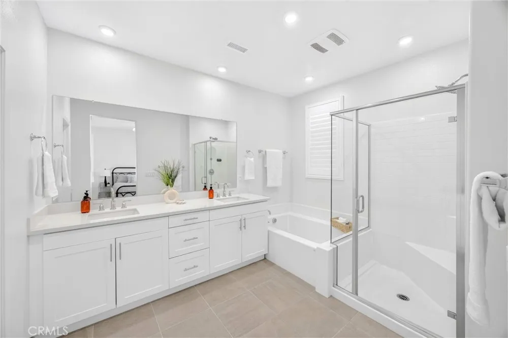 493 Pinewood Rialto, CA 92376