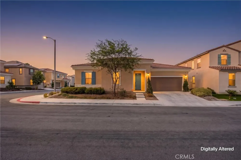493 Pinewood Rialto, CA 92376