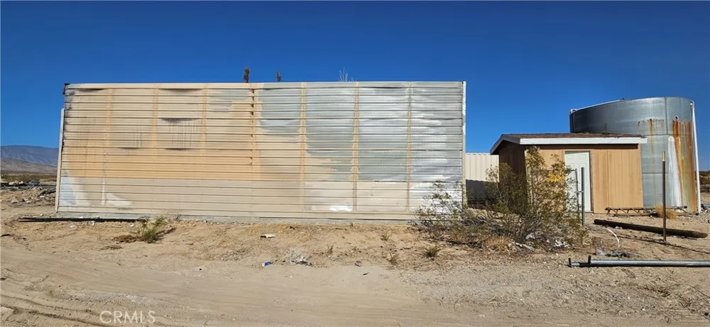 42920 Carmer Lucerne Valley, CA 92356