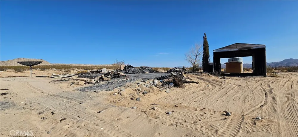 42920 Carmer Lucerne Valley, CA 92356