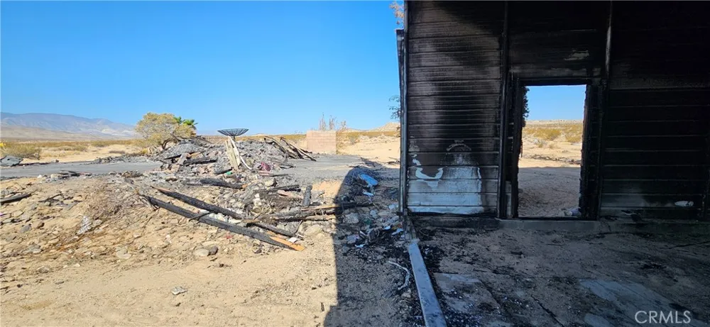 42920 Carmer Lucerne Valley, CA 92356