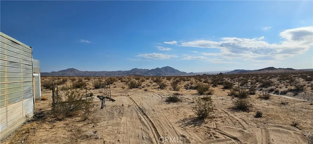 42920 Carmer Lucerne Valley, CA 92356