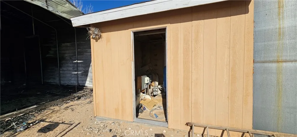 42920 Carmer Lucerne Valley, CA 92356