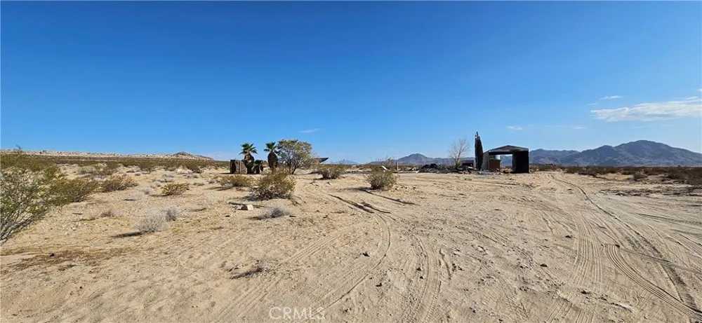 42920 Carmer Lucerne Valley, CA 92356