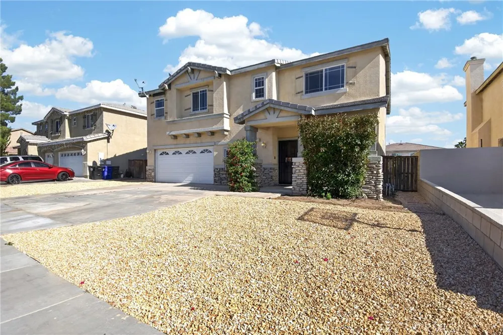13878 Chestnut Victorville, CA 92392