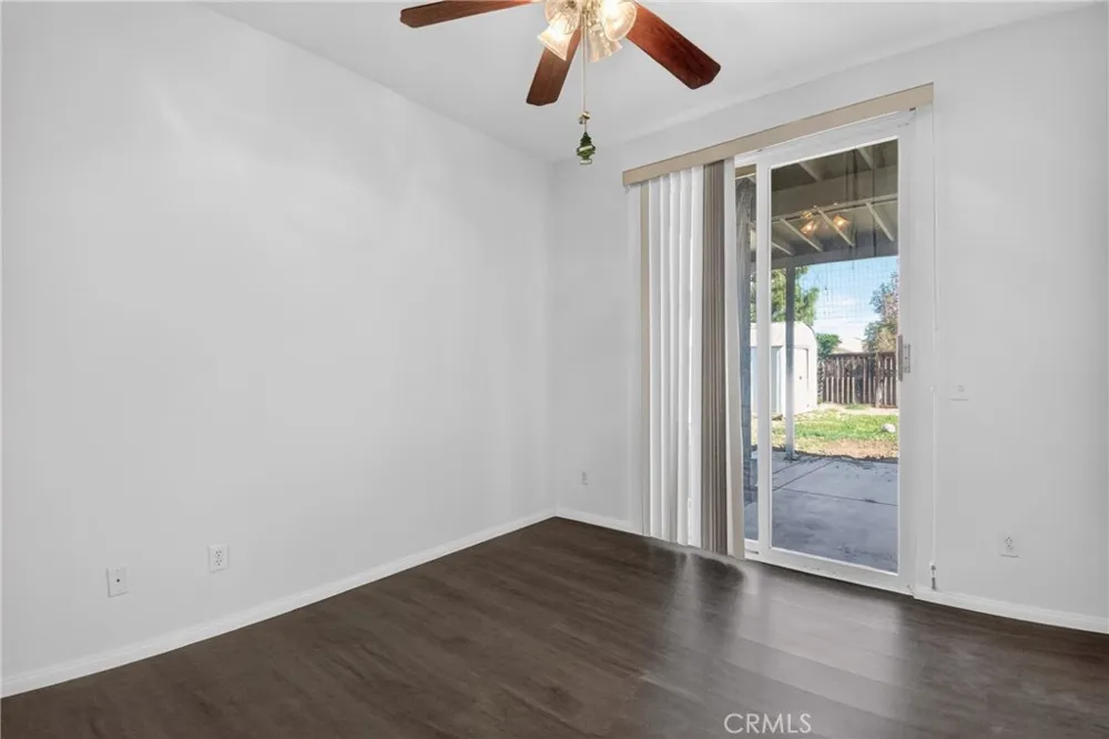 13878 Chestnut Victorville, CA 92392