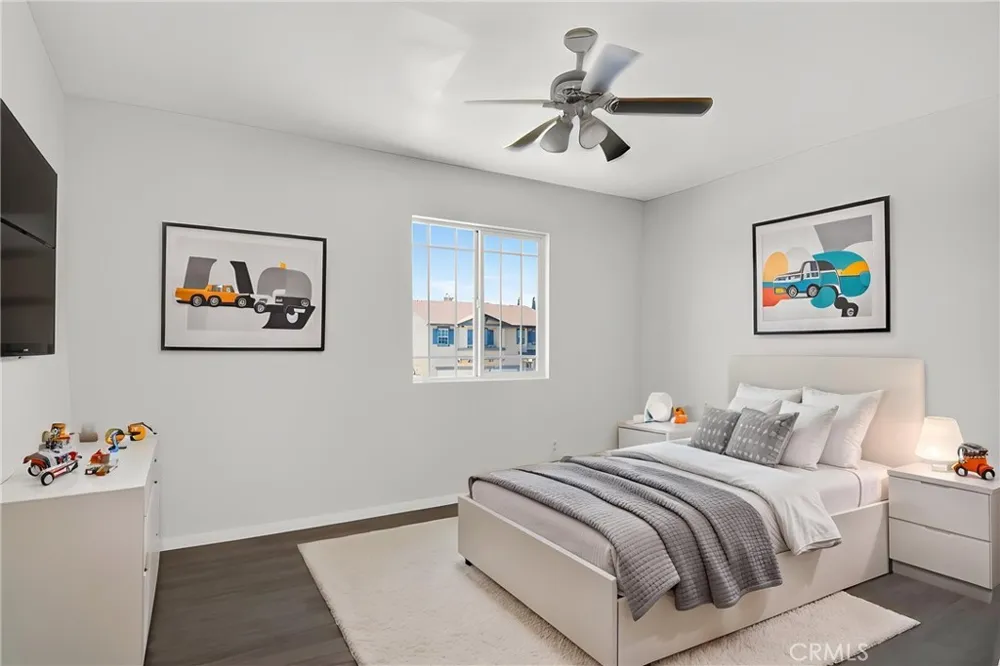 13878 Chestnut Victorville, CA 92392