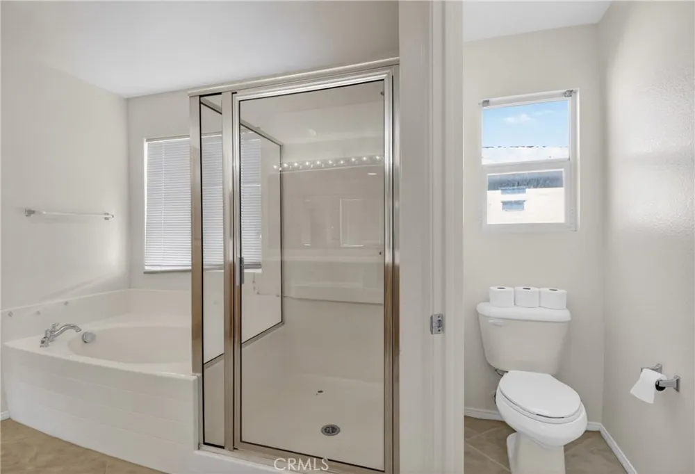 13878 Chestnut Victorville, CA 92392