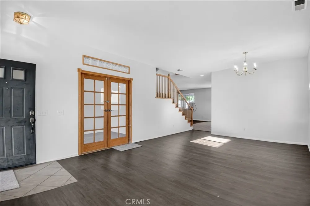 13878 Chestnut Victorville, CA 92392