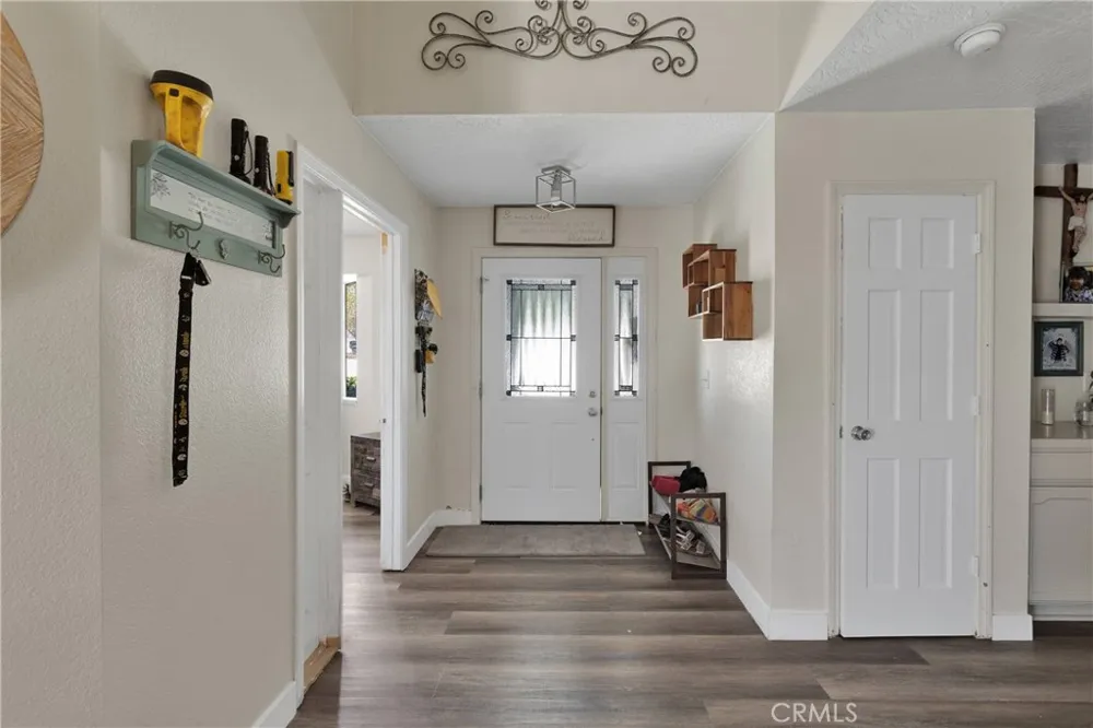 10325 Sheep Creek Rd Phelan, CA 92371